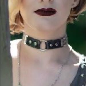 Spencer’s gifts chain pleather o ring choker